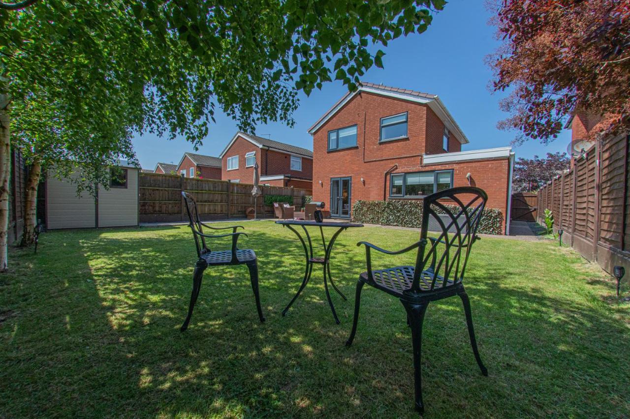 Styche View, Beautiful 4 Bedroom Home Available Market Drayton Exteriör bild
